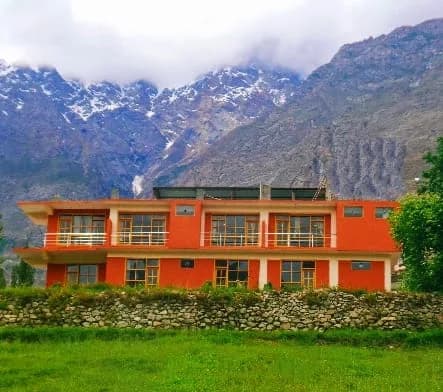 Alvi Hotel Hunza