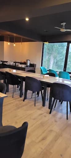 Qayyam Hotel Hunza thumbnail 4