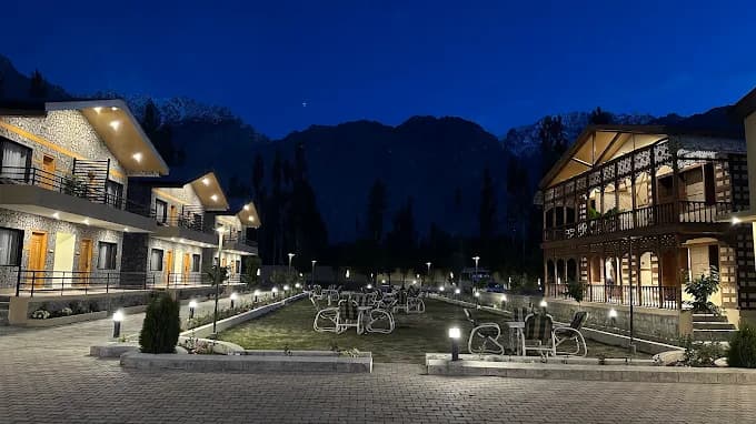Qayyam Hotel Skardu