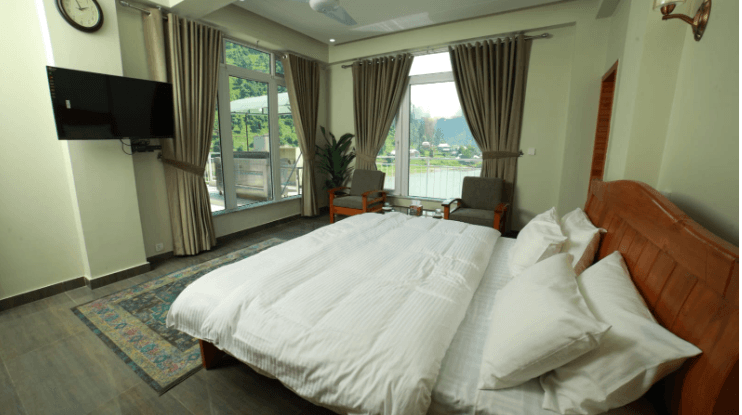 Vadi Hotel Sharda thumbnail 4