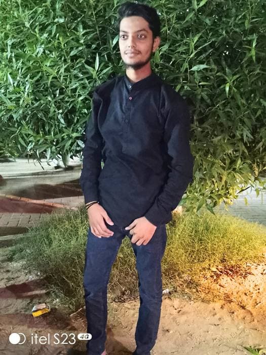 Naveed Ahmed — Corporate Sales Manager